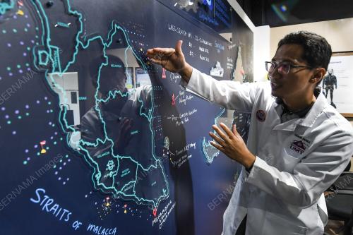 DR MOHD UZAIR RUSLI