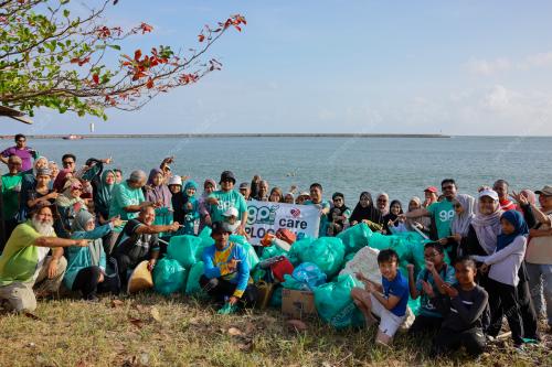 KUTIP SAMPAH PANTAI