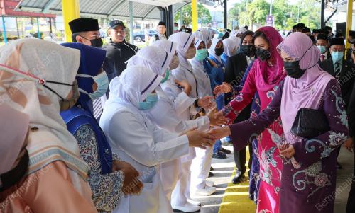 SULTANAH NUR ZAHIRAH