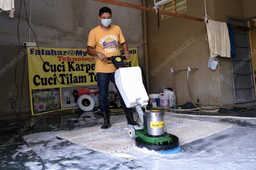TR07_23122018_KARPET_BANJIR_BN201808055000