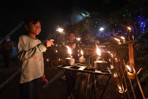 PELITA RAYA ONLINE: PKP RAYA STYLE