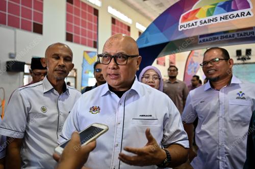 DATUK DR AMINUDDIN HASSIM
