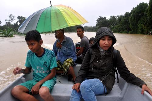 TR07_29112017_BANJIR_SETIU