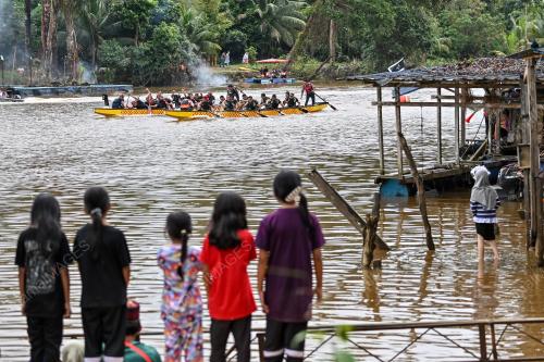 FESTIVAL CABARAN MONSUN PERAHU PANJANG