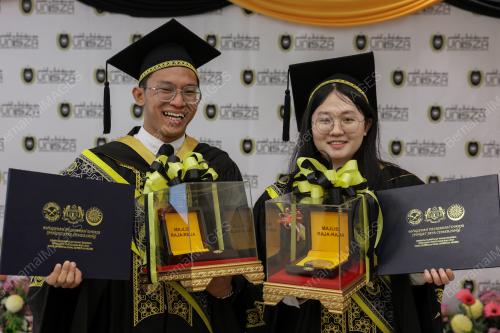 ANUGERAH PELAJARAN DIRAJA