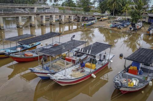 MONSUN TIMUR LAUT