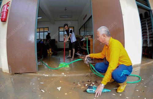 TR08_02012017_BANJIR