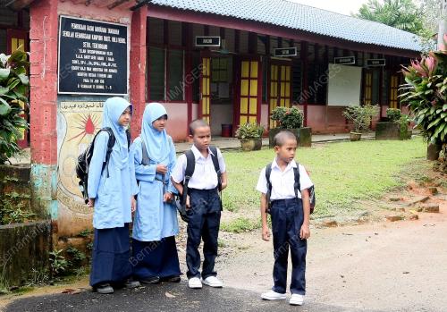 TR08_03012012_BUKA_SEKOLAH