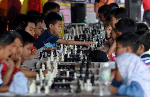 TR08_07042018_USAHAWANITA_BN201804023923