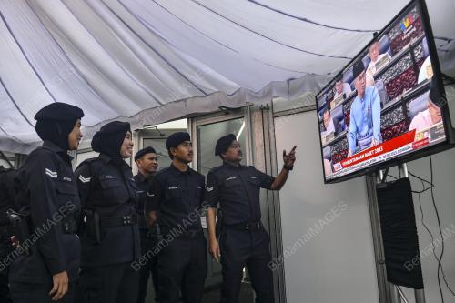 PEMBENTANGAN BAJET 2023