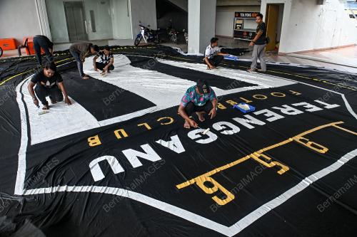 BENDERA DAN KAIN RENTANG GERGASI TFC