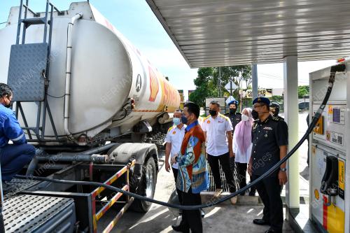 SAHARUDDIN MOHD KIA