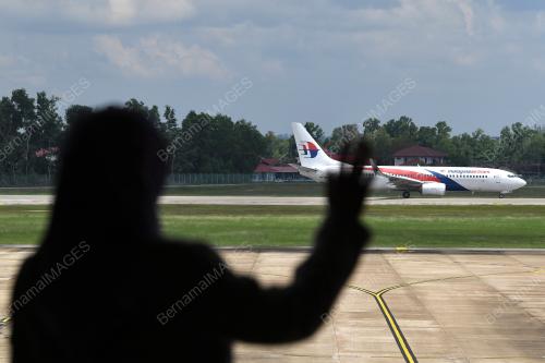 160 PELAJAR IPT PULANG KE SARAWAK