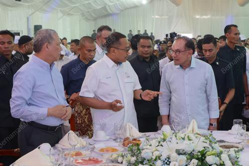 DATUK SERI ANWAR IBRAHIM