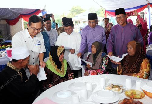 TR08_12072015_PEMIMPIN_BERBUKA