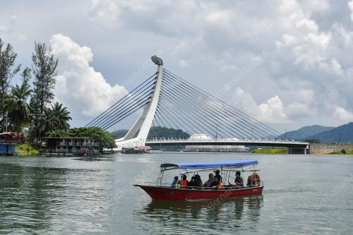 TASIK KENYIR