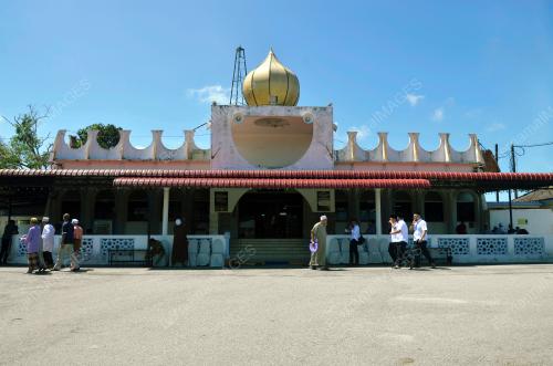 MASJID AL-ANSAR KEM SRI PANTAI 18 RAMD