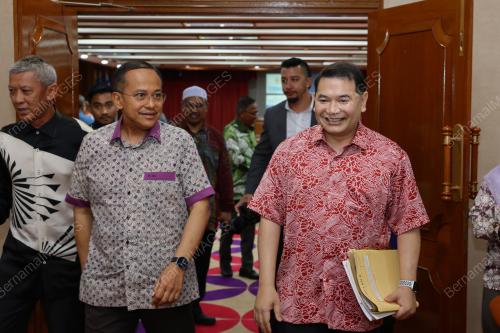 RAFIZI RAMLI