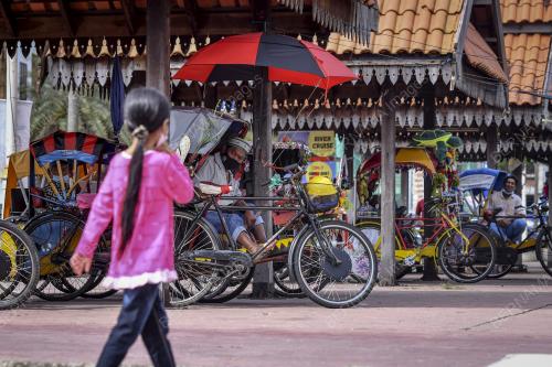 PELANCONGAN_BECA