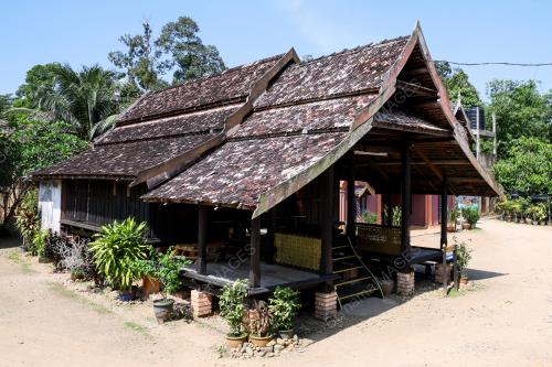RESORT WARISAN PAHLAWAN