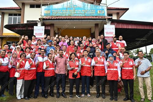 TUNKU PUTERI INTAN SAFINAZ