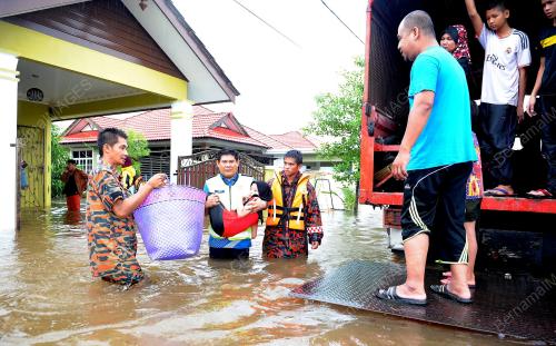 TR08_19112014_BANJIR