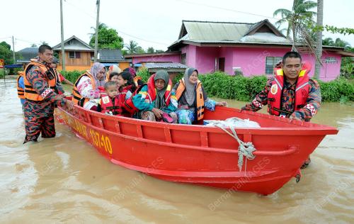 TR08_19122014_BANJIR