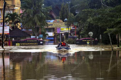 BANJIR KUALA BERANG
