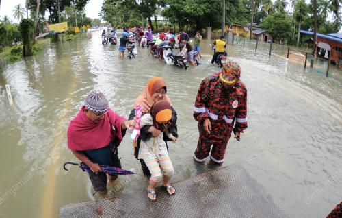 TR08_21012017_BANJIR_BESUT
