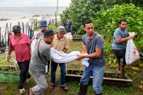 HAKISAN TANAH KUBUR