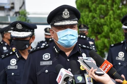 DATUK ROSLEE CHIK