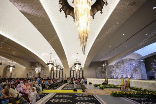SULTAN MIZAN ZAINAL ABIDIN