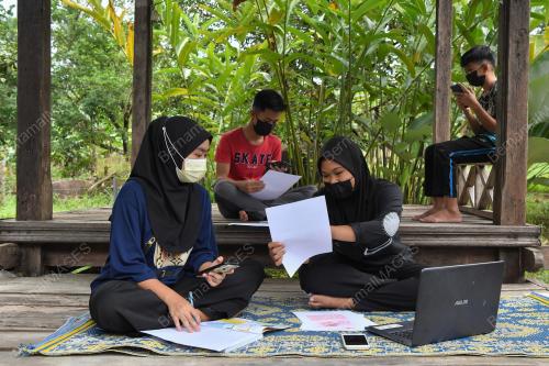 JALUR LEBAR 4G
