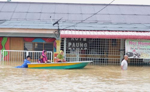 TR08_26122014_BANJIR