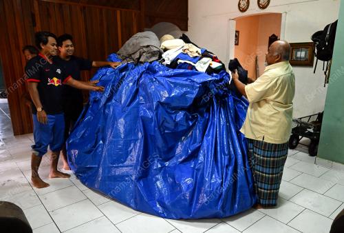 SELAMATKAN BARANGAN RUMAH DARI BANJIR