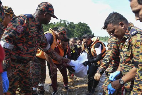 MAYAT SALAH SEORANG TIGA BERADIK DITEMUIt