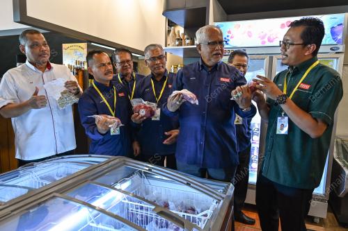 DATUK MAHFUZ OMAR
