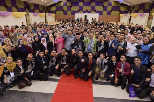 TR08_29082018_MASZLEE_BN201808055000
