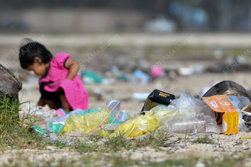 PANTAI_SAMPAH