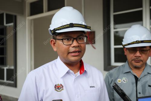 AKMAL NASRULLAH MOHD NASIR
