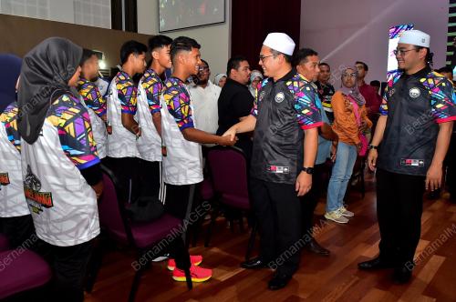 PERHIMPUNAN KONTINJEN TERENGGANU SUKMA XXI