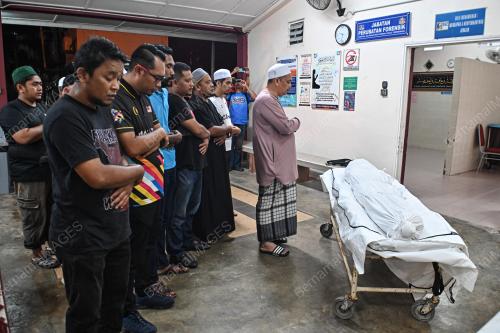 JENAZAH MANGSA KEPALA AIR
