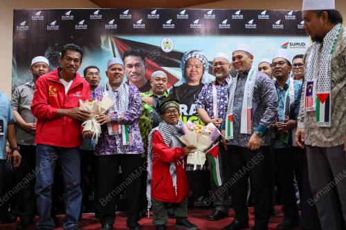 SUKARELAWAN GLOBAL SUMUD FLOTILLA