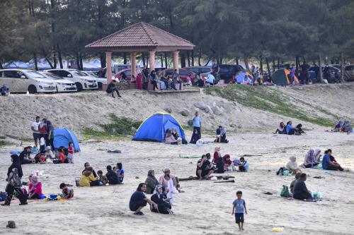 RIADAH HUJUNG MINGGU