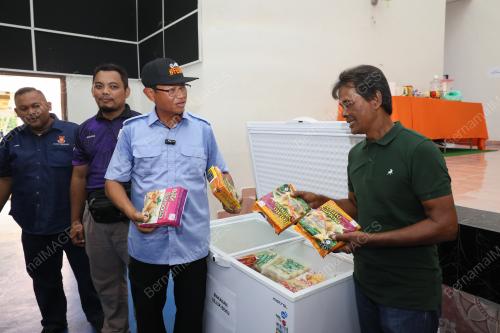 DATUK SERI AHMAD SHABERY CHEEK