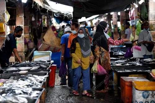 PERSIAPAN MENJELANG AIDILFITRI