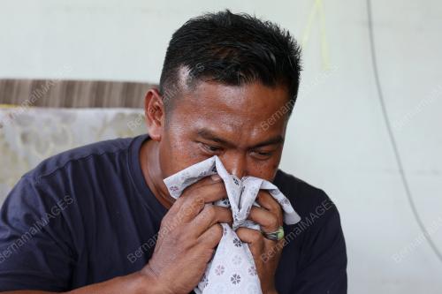 KELUARGA TUNTUT BARANGAN