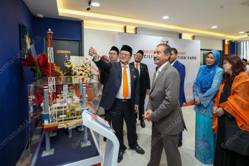 SULTAN MIZAN ZAINAL ABIDIN