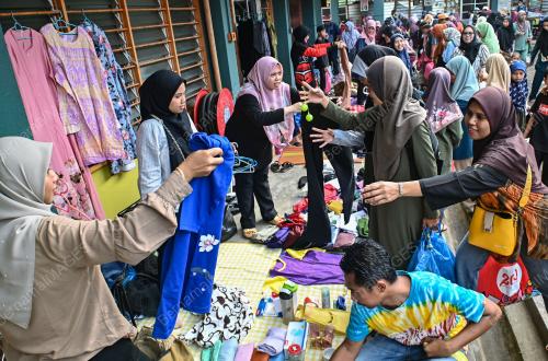 PASAR PERCUMA TERENGGANU