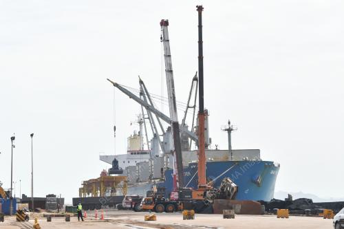 PROJEK PEMBESARAN PELABUHAN KEMAMAN